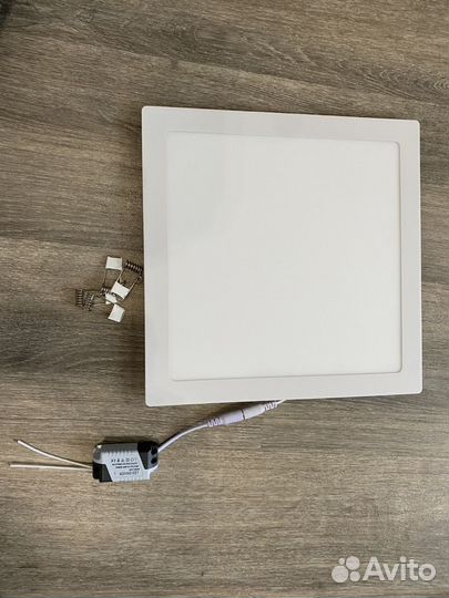 Встраиваемый светильник