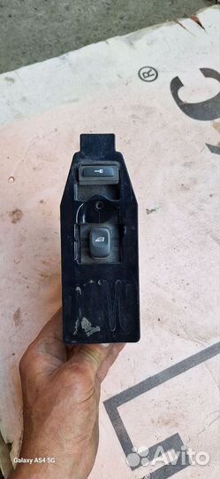 Блок управления стеклоподъемникам volvo XC70