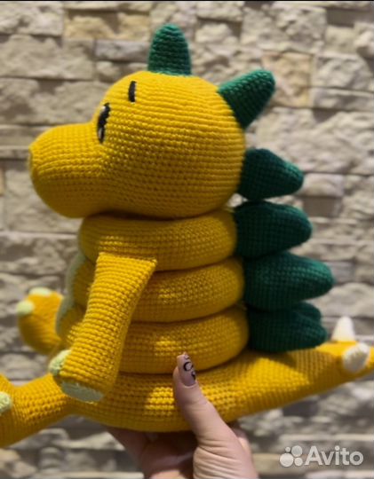 Пирамидка динозаврик