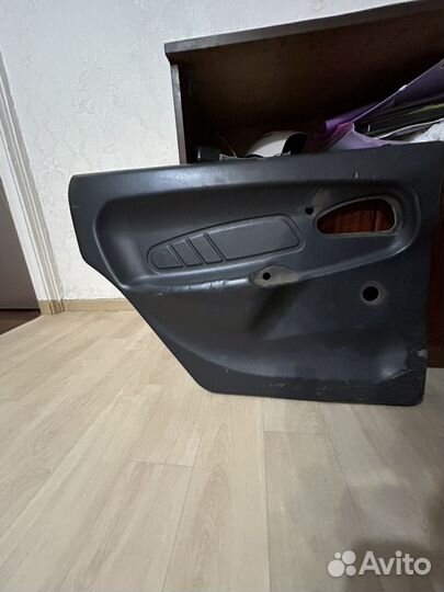 Дверные карты ваз 2114,2115,2109