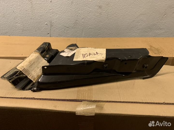 Уплотняющий канал Задний Правый 1J5809642D