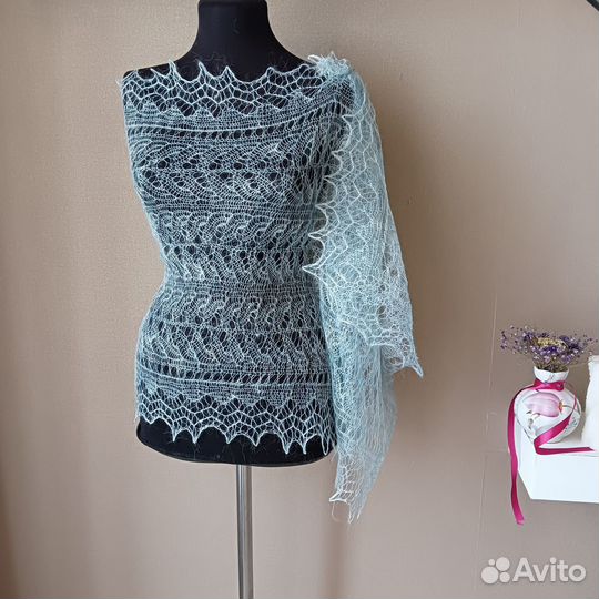 Пуховые изделия. Палантин. Новый