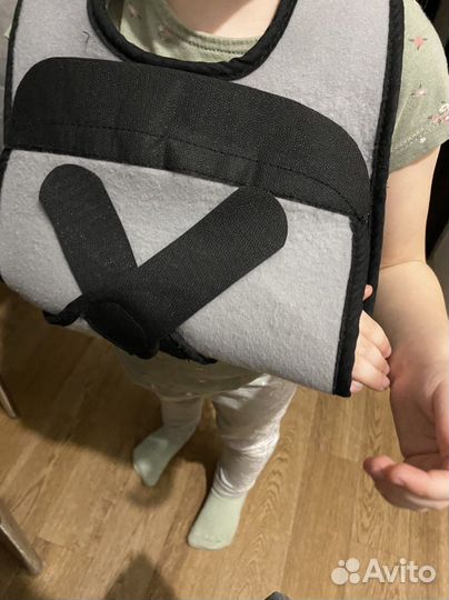 Бандаж при переломе ключицы (повязка Дезо)