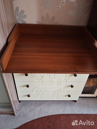 Комод с пеленальным столиком бу