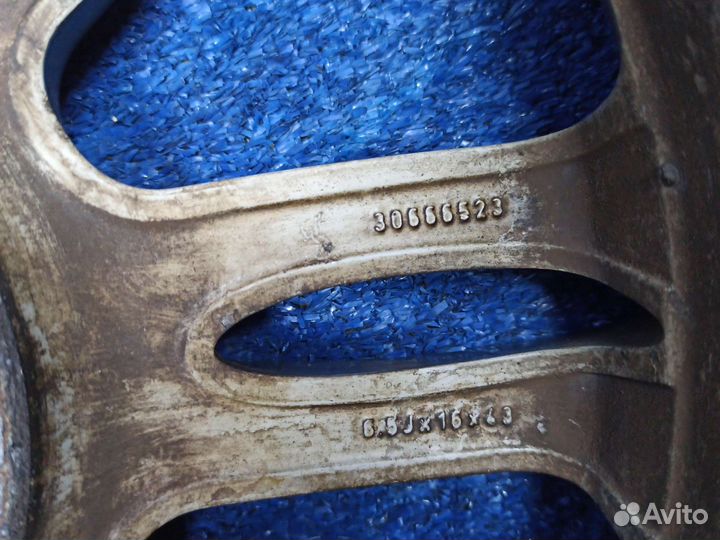 Диск R16 Volvo S60 2001