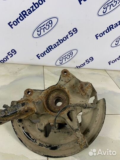 Кулак поворотный передний левый Renault Scenic 3