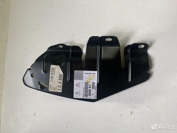 Peugeot 308 кронштейн заднего бампера правый