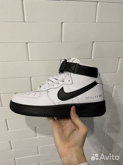 1017 alyx 9sm x nike air force 1 High
