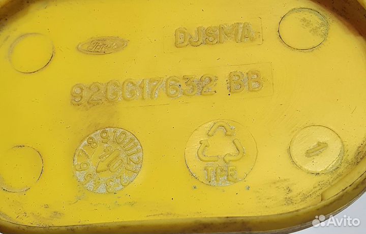 Крышка бачка омывателя Ford Focus I