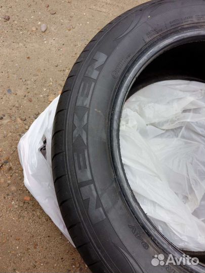 Nexen N'Fera SU1 215/55 R17 94V