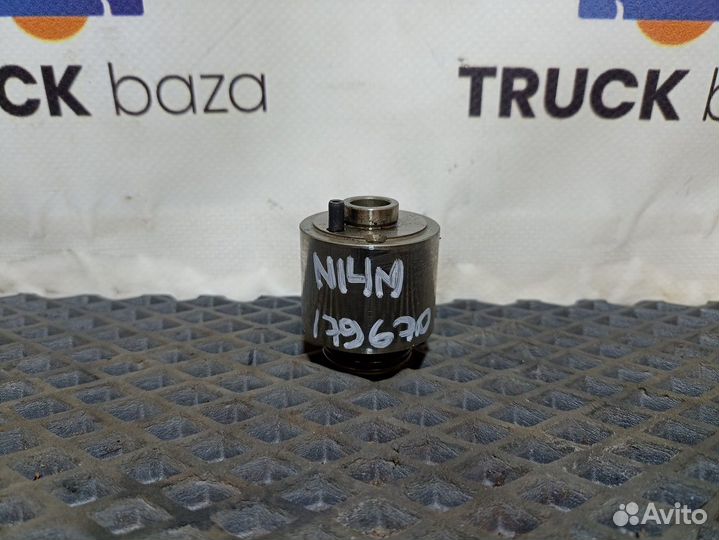 51051055000 Ось шестерни масляного насоса