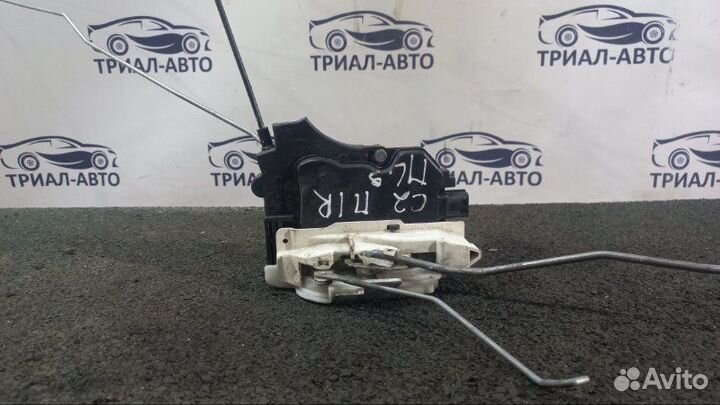 Замок двери передний правый Mitsubishi Lancer 9