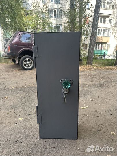 Оружейный сейф