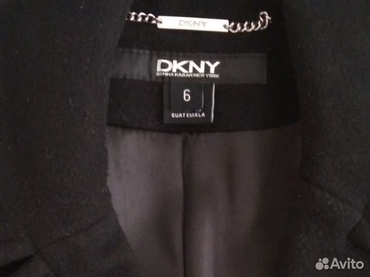 Пальто женское Dkny