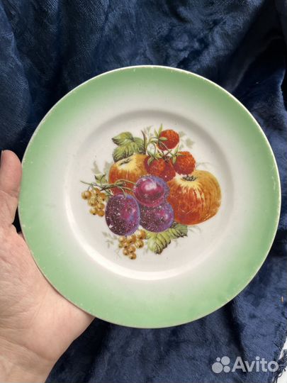 Старинная тарелка