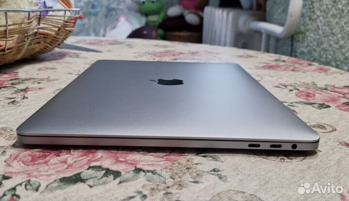 Apple MacBook Pro 13 2018