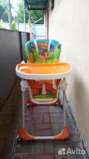 Стульчик для кормления happy baby berny v2