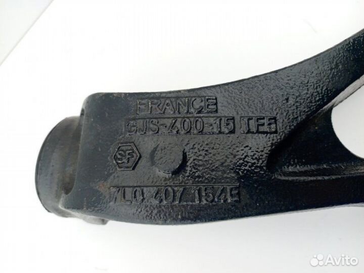 Рычаг подвески нижний передний правый Volkswagen