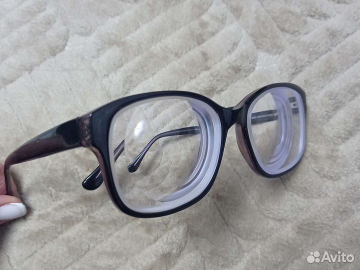 Очки медицинские (12)