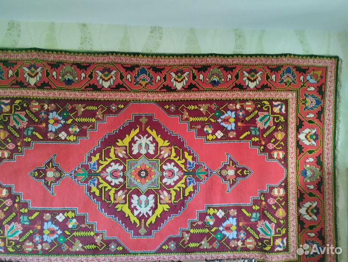 Продам ковер шерстяной