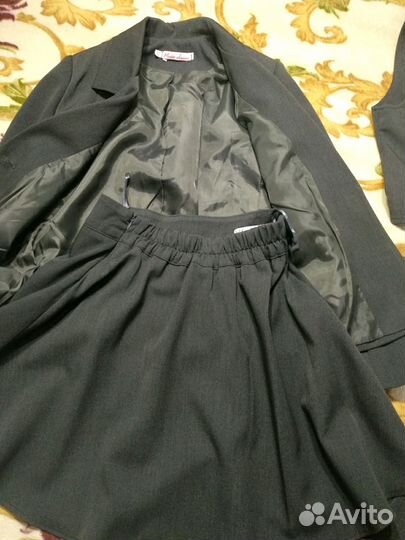 Форма школьная 4 предмета