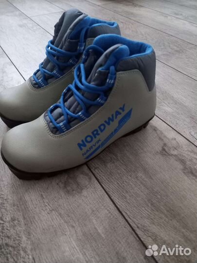 Лыжные ботинки nordway 35р