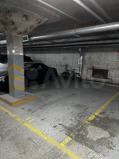 Машиноместо, 11 м²