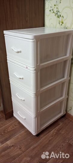 Комод из пластика бу