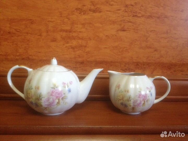 Фарфоровая посуда производства Дулево