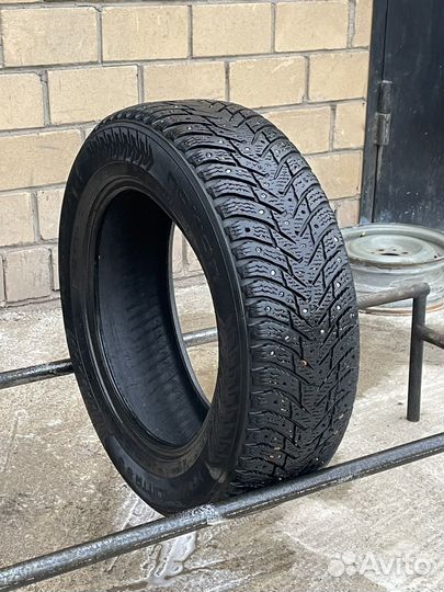 Nokian Tyres Hakkapeliitta 8 185/65 R15 92T