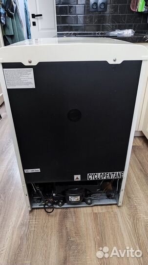 Холодильник hansa FM1337.3HAA