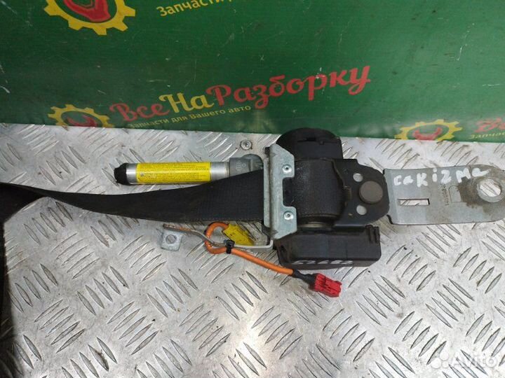 Ремень безопасности передний правый Mitsubishi