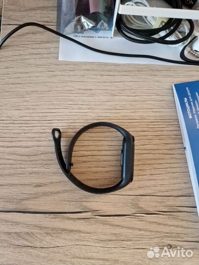 Фитнес браслет xiaomi mi band 7