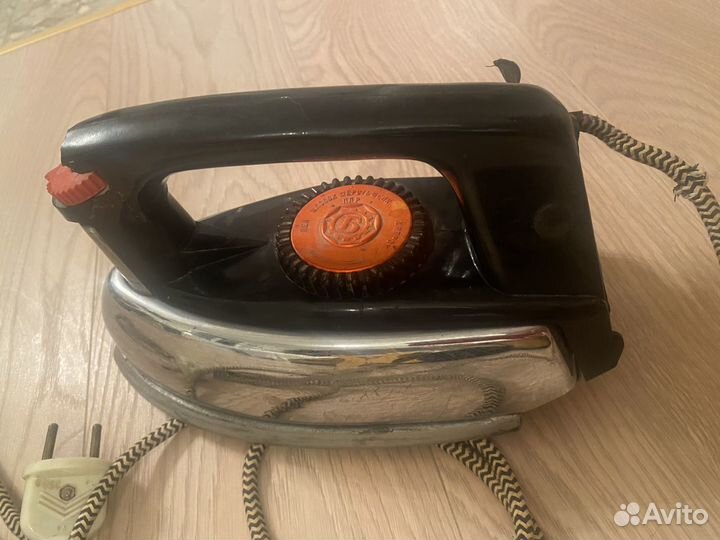 Утюг СССР рабочий