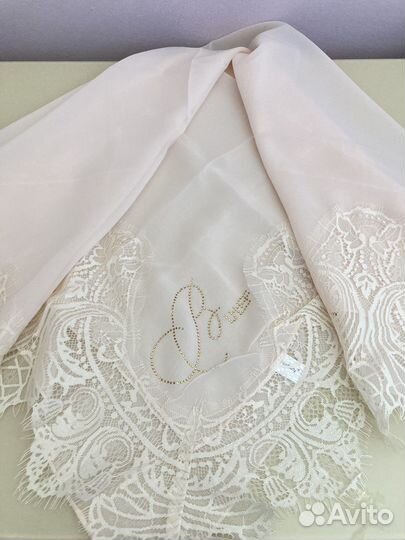 Платок с кружевом 80:80