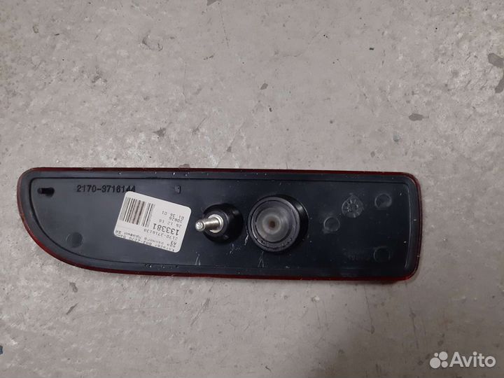 Катафот заднего бампера правый Ваз-2170