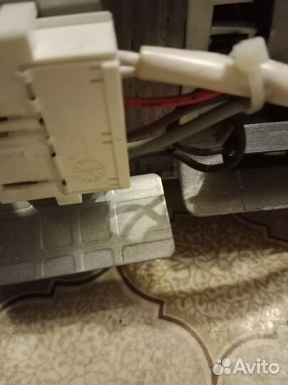 Двигатель стиральной машины