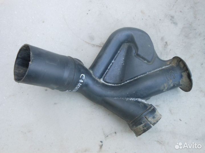 Патрубок воздуховода Nissan Sunny B15 1998-2004