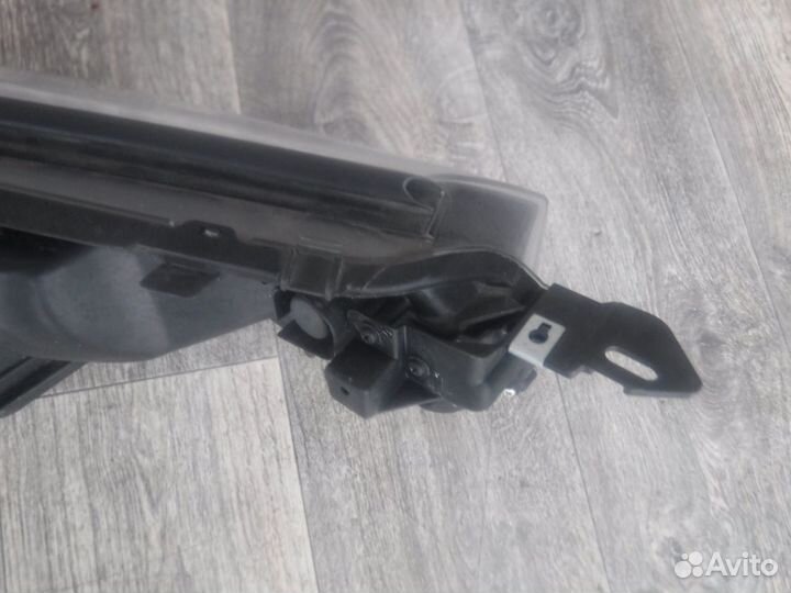 Фара левая №25 toyota C-HR 2019