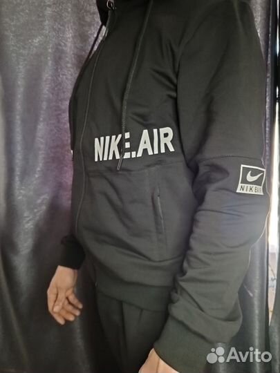 Спортивный костюм мужской nike