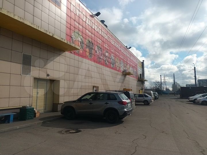 200м² на трафике, в торговом центре