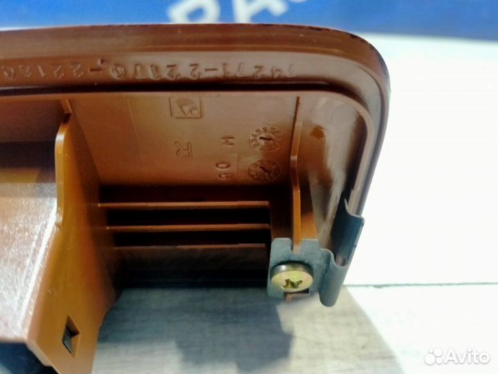 Блок управления стеклоподъемниками задний правый