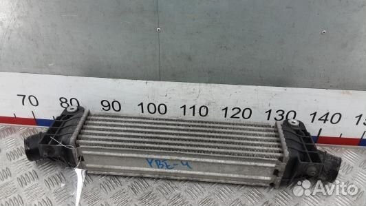 Радиатор интеркуллера ford mondeo 3 (YBE04KC01)