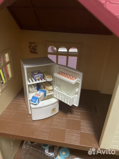 Игрушечный дом со светом Сильваниан Фемели