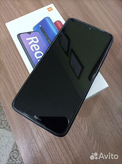 Xiaomi Redmi 8, 4/64 ГБ