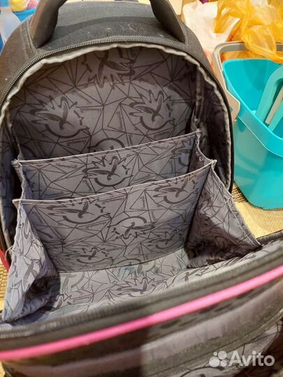 Школьный рюкзак Hummingbird