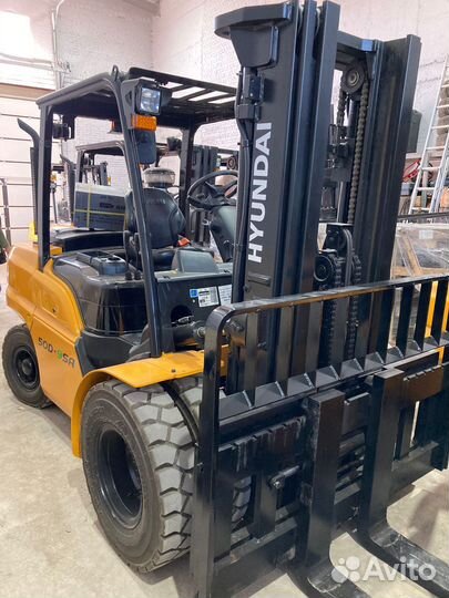 Вилочный погрузчик Hyundai 50D-9SA, 2023
