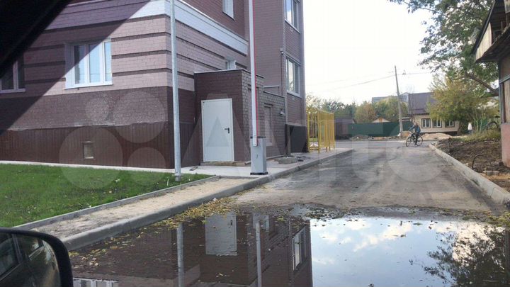 2-к. квартира, 70,1 м², 1/9 эт.