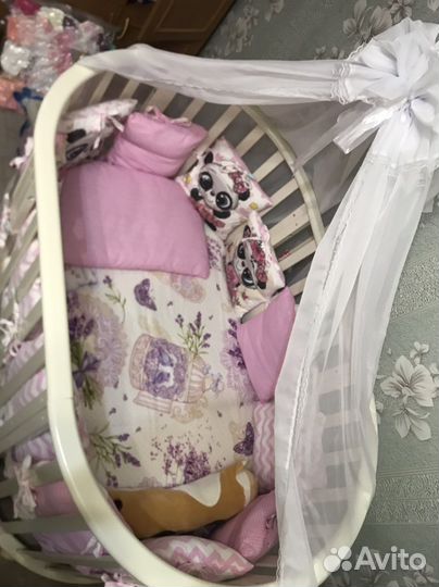 Комплект в детскую кроватку бортики