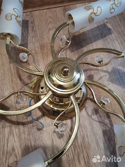 Люстра потолочная